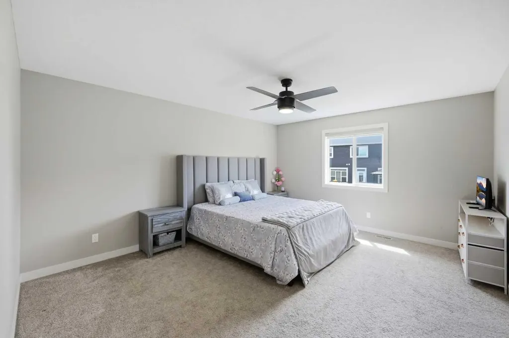 713 Marina Drive Chestermere AB T1X 0Y3