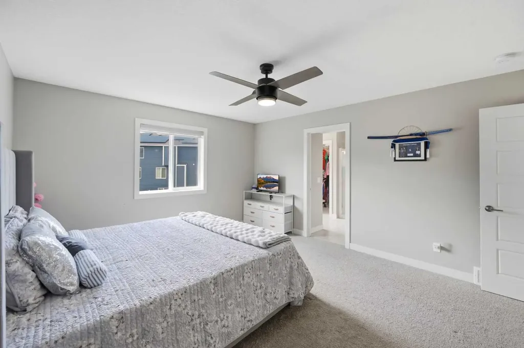 713 Marina Drive Chestermere AB T1X 0Y3