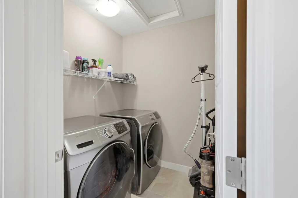 713 Marina Drive Chestermere AB T1X 0Y3