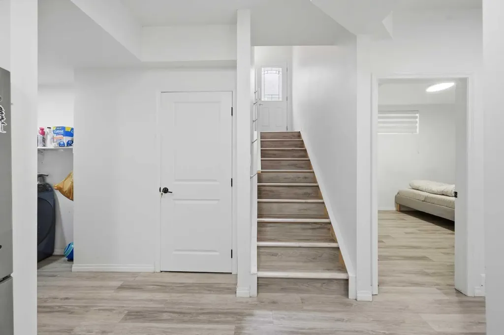 713 Marina Drive Chestermere AB T1X 0Y3