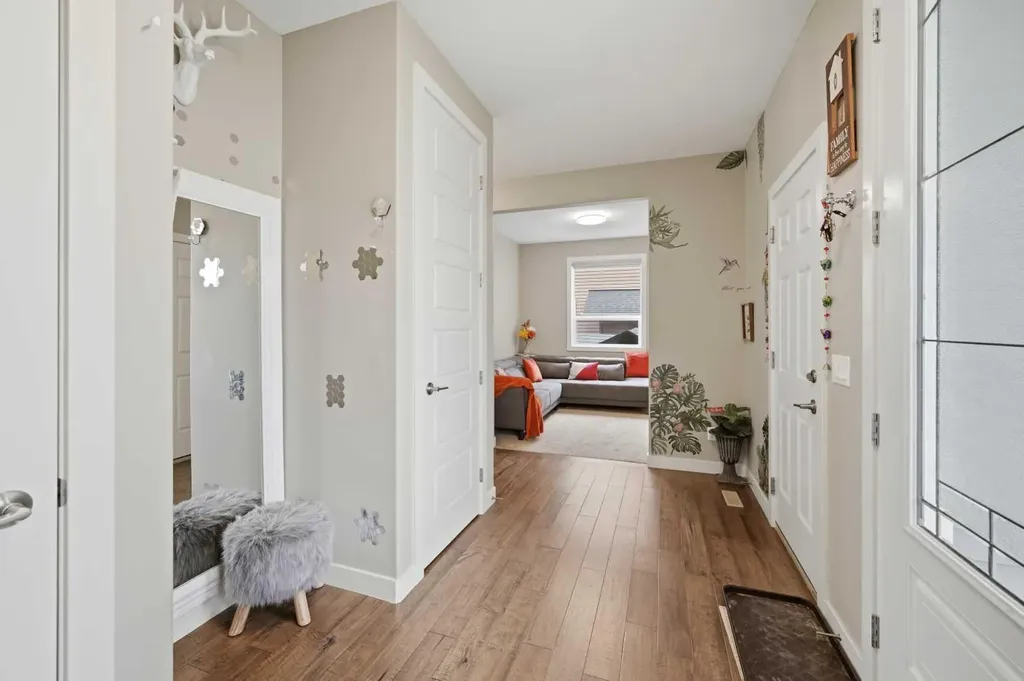 713 Marina Drive Chestermere AB T1X 0Y3