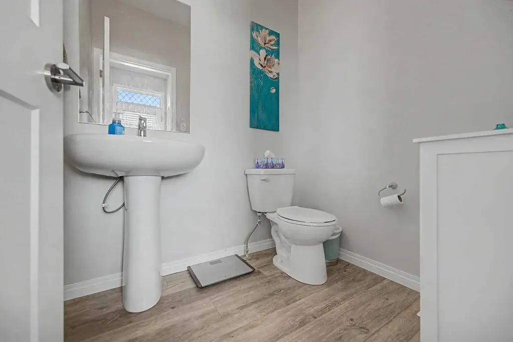 104 Ellen Road Crossfield AB T0M 0S0