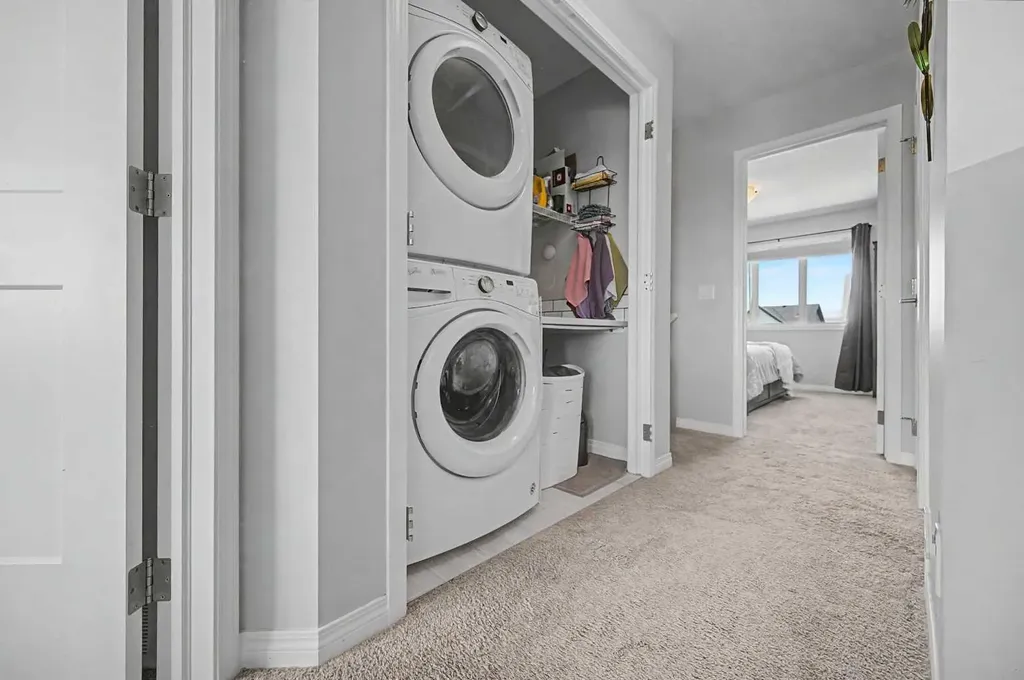 104 Ellen Road Crossfield AB T0M 0S0