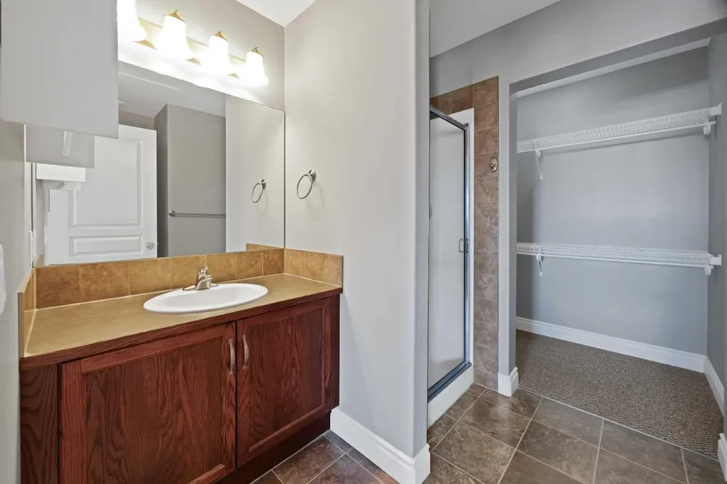 9 Mackenzie Way Carstairs AB T0M 0N0