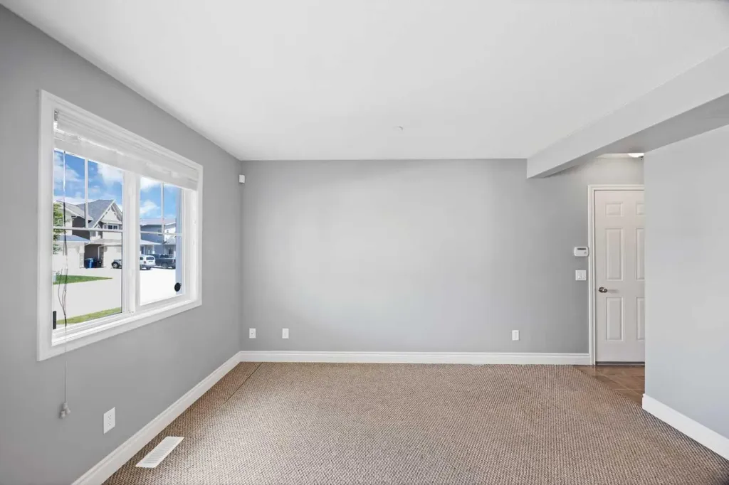 9 Mackenzie Way Carstairs AB T0M 0N0