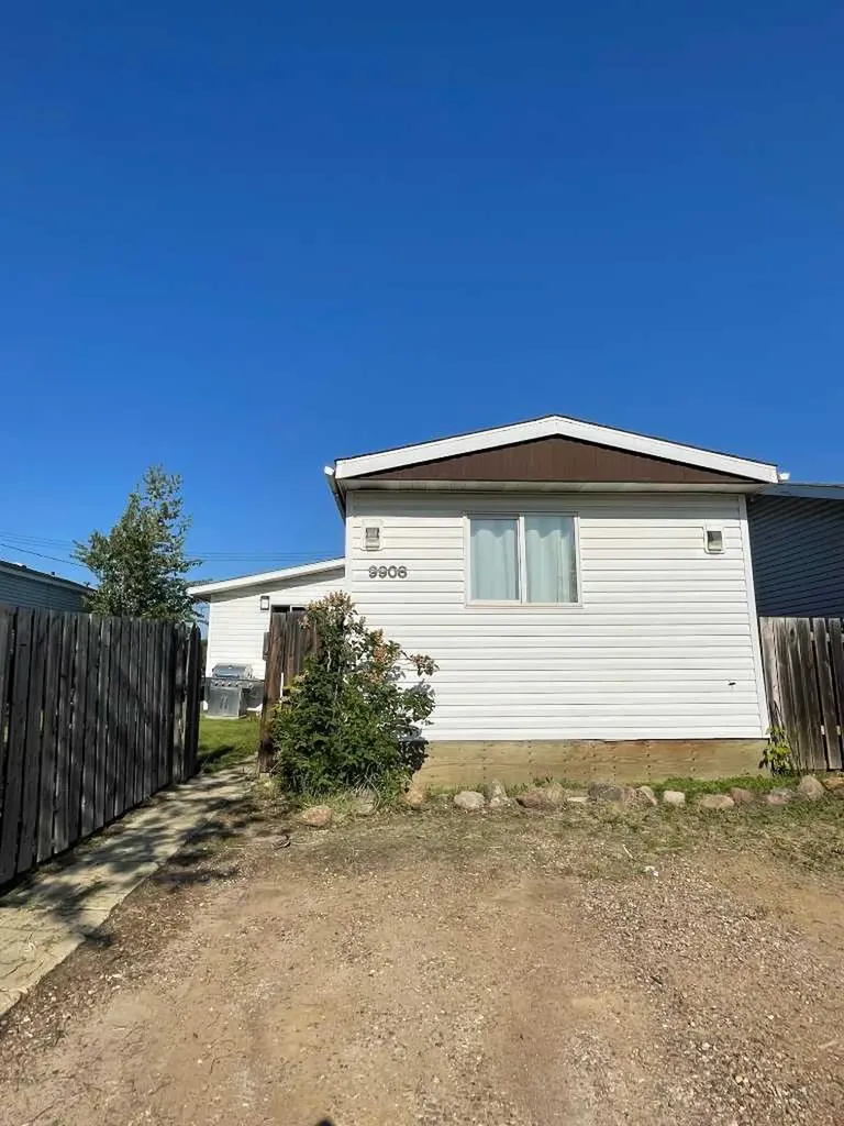 9908 106 Street High Level AB T0H 1Z0