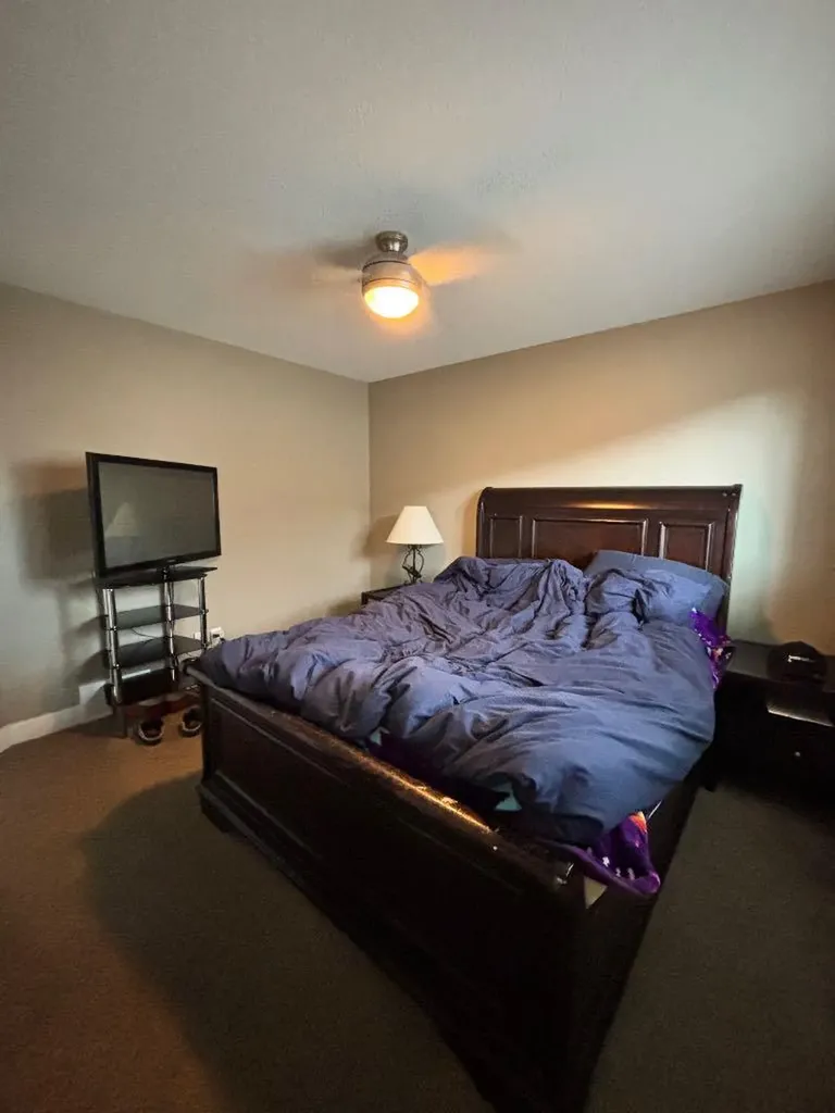 11570 76 Avenue Grande Prairie AB T8W 0B6