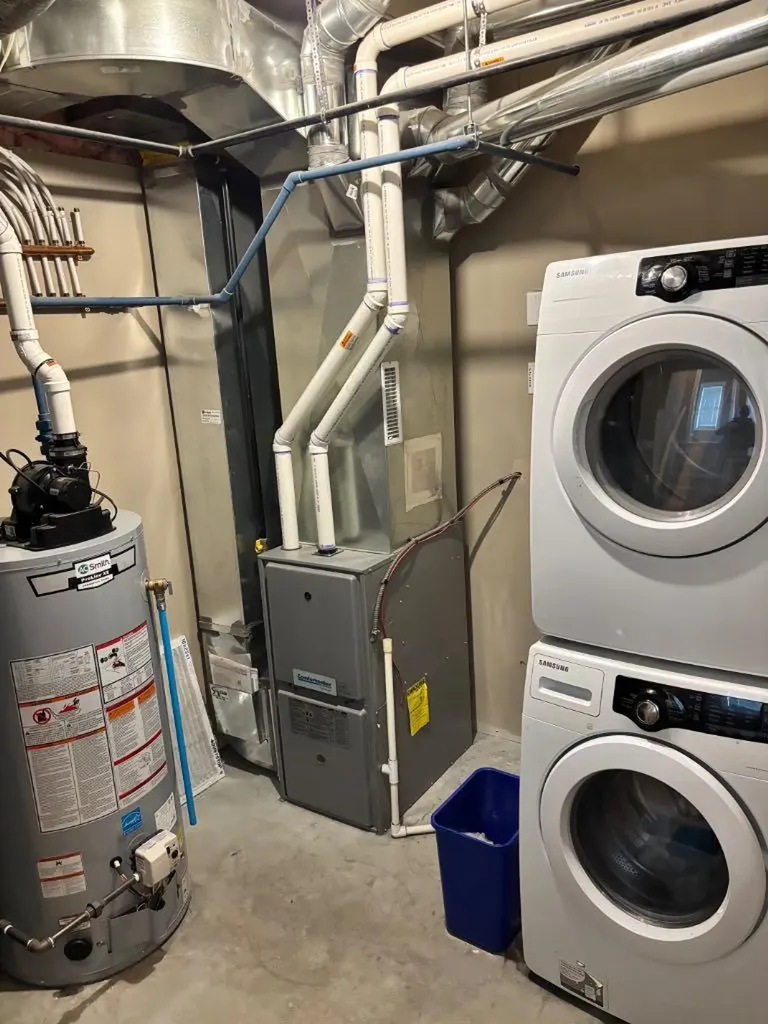 11570 76 Avenue Grande Prairie AB T8W 0B6