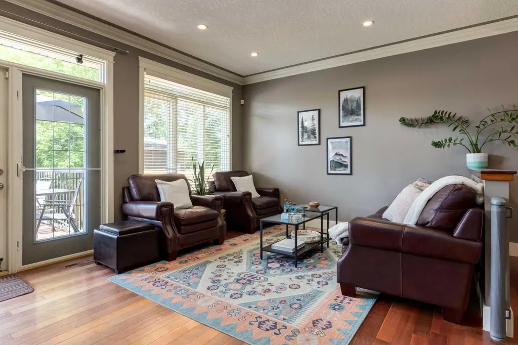 2421 1 Avenue NW Calgary AB T2N 0C1