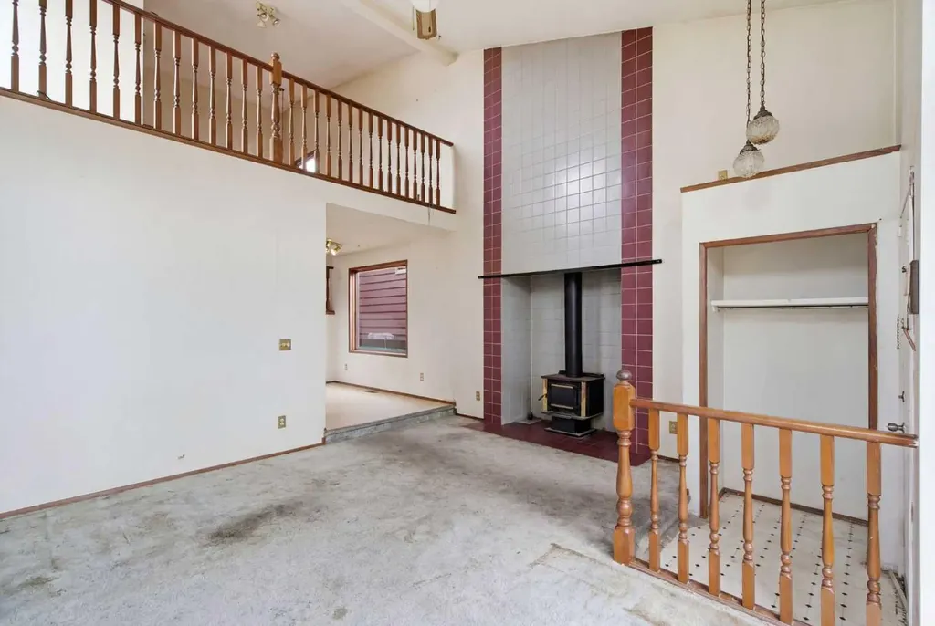 5 Martingrove Court NE Calgary AB T3J 2S3