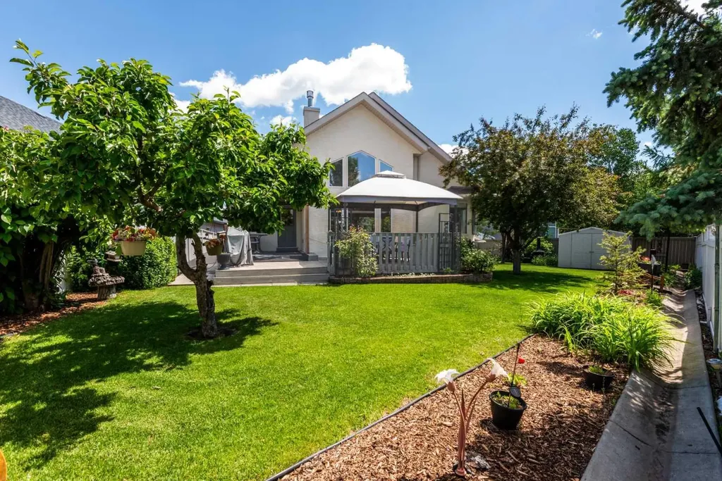 30 Cranston Place SE Calgary AB T3M 1A1