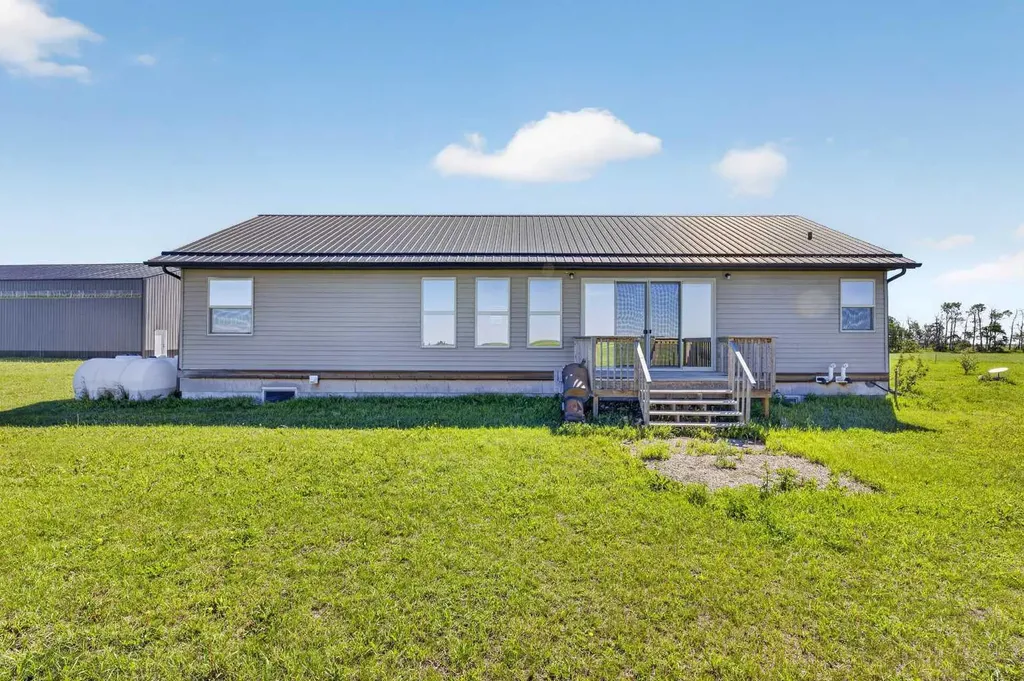 31340 Range Road 270 Didsbury AB T0M0W0
