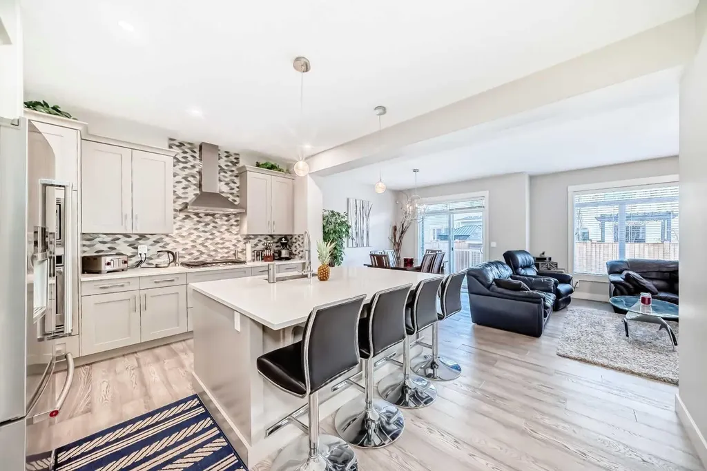 477 Legacy Boulevard SE Calgary AB T2X 7C9
