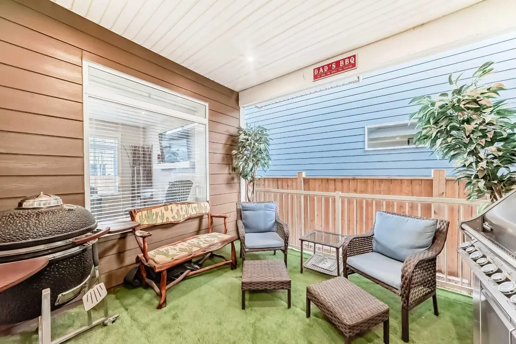 477 Legacy Boulevard SE Calgary AB T2X 7C9