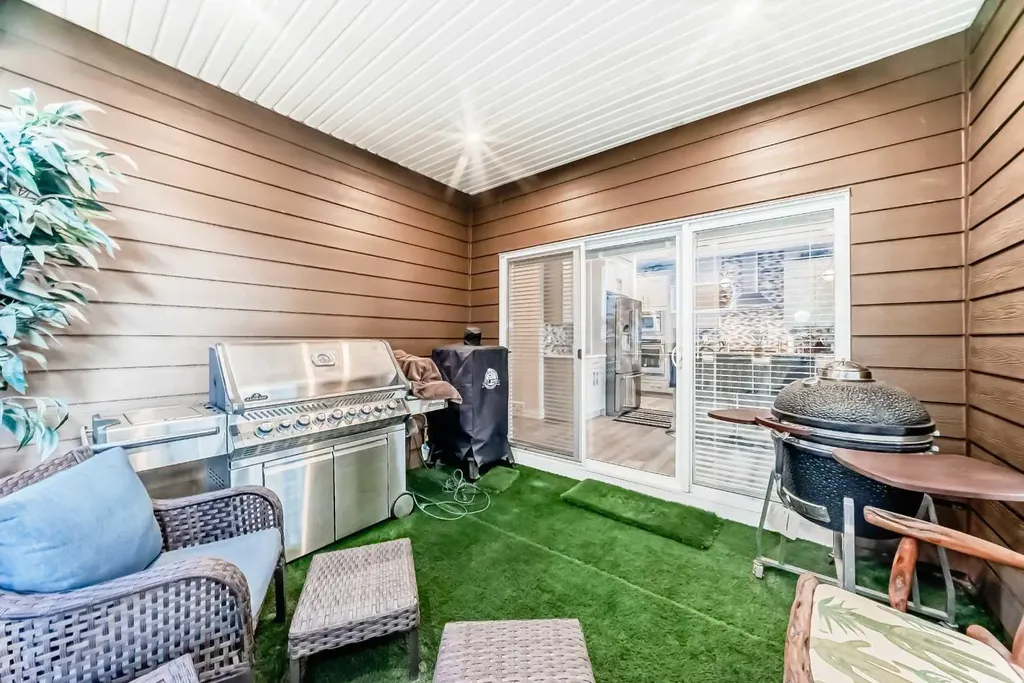 477 Legacy Boulevard SE Calgary AB T2X 7C9
