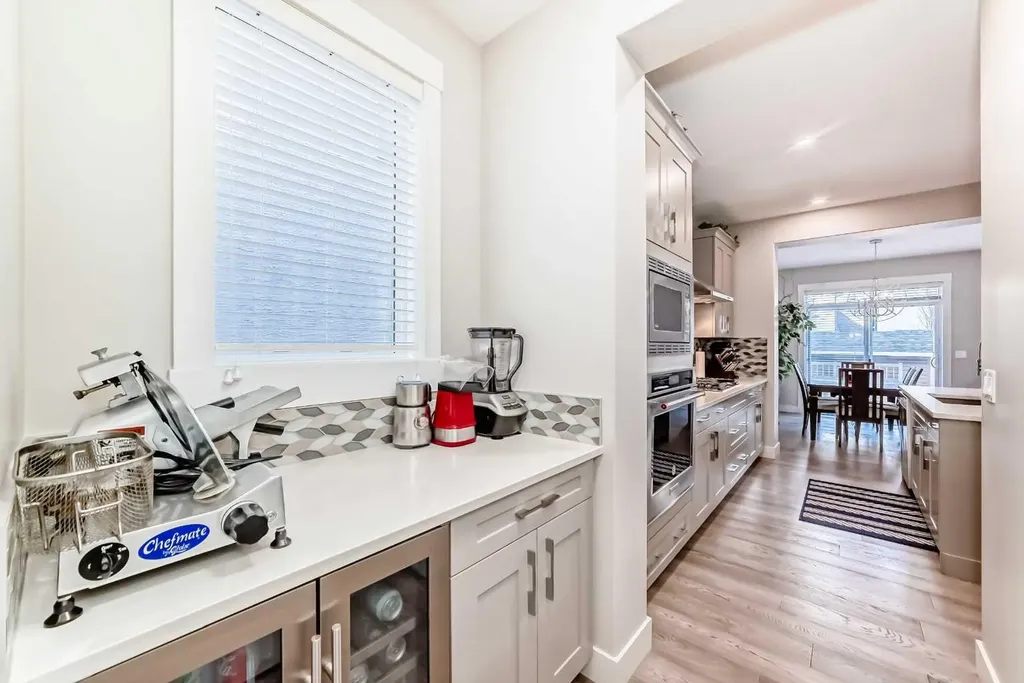 477 Legacy Boulevard SE Calgary AB T2X 7C9