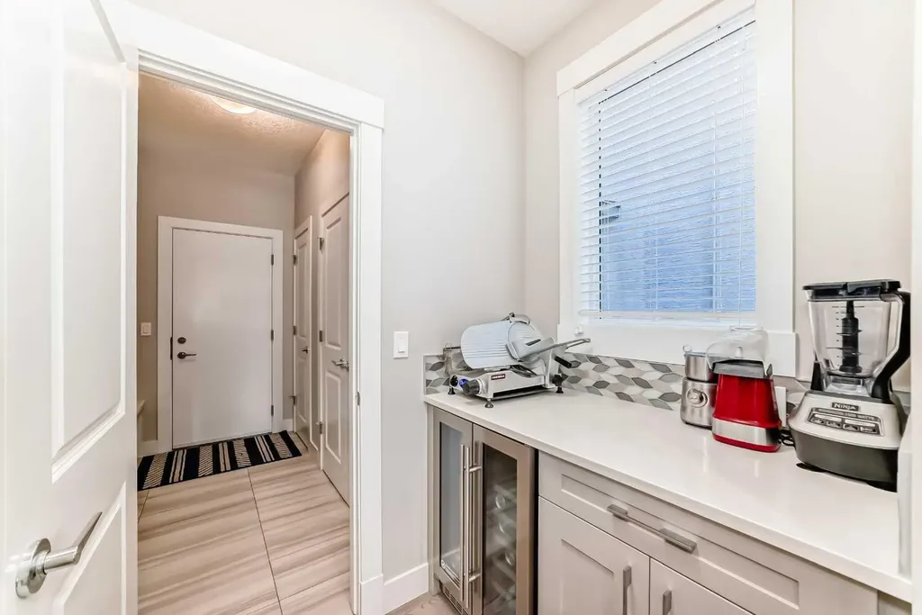 477 Legacy Boulevard SE Calgary AB T2X 7C9