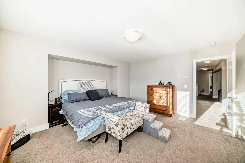 477 Legacy Boulevard SE Calgary AB T2X 7C9