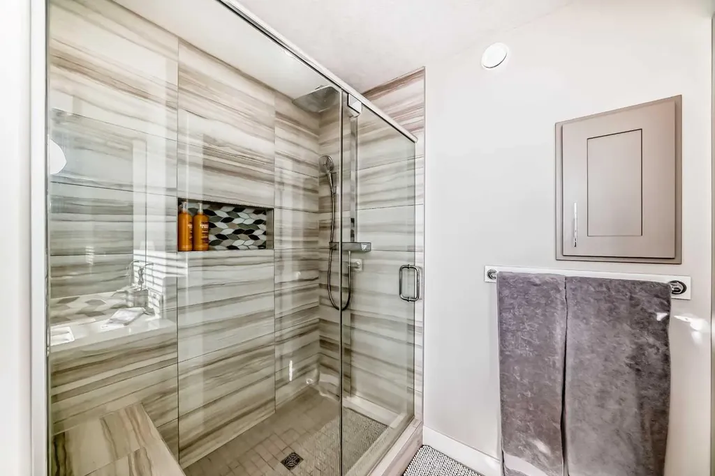 477 Legacy Boulevard SE Calgary AB T2X 7C9
