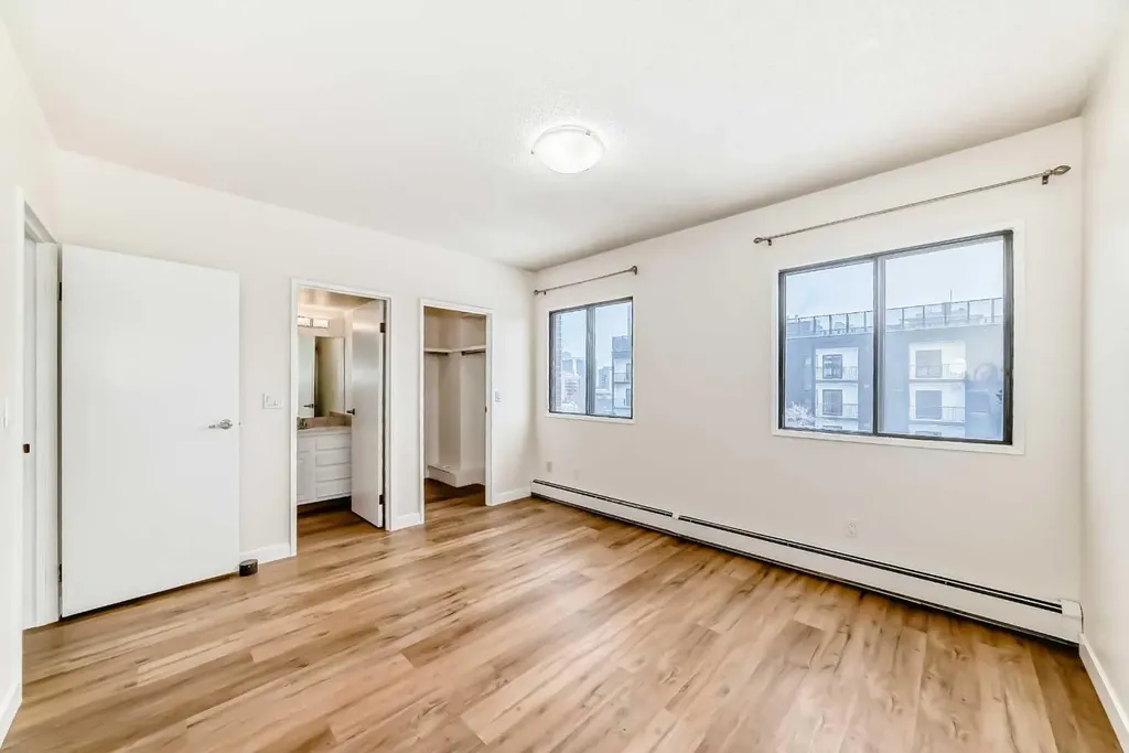 330 15 Avenue SW Calgary AB T2R 0P8