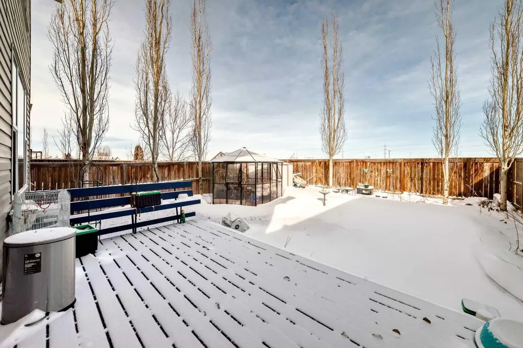 46 Cranford Gardens SE Calgary AB T3M 0W4