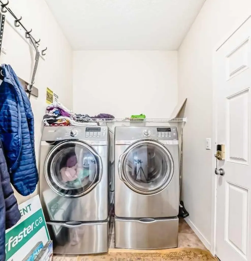 46 Cranford Gardens SE Calgary AB T3M 0W4