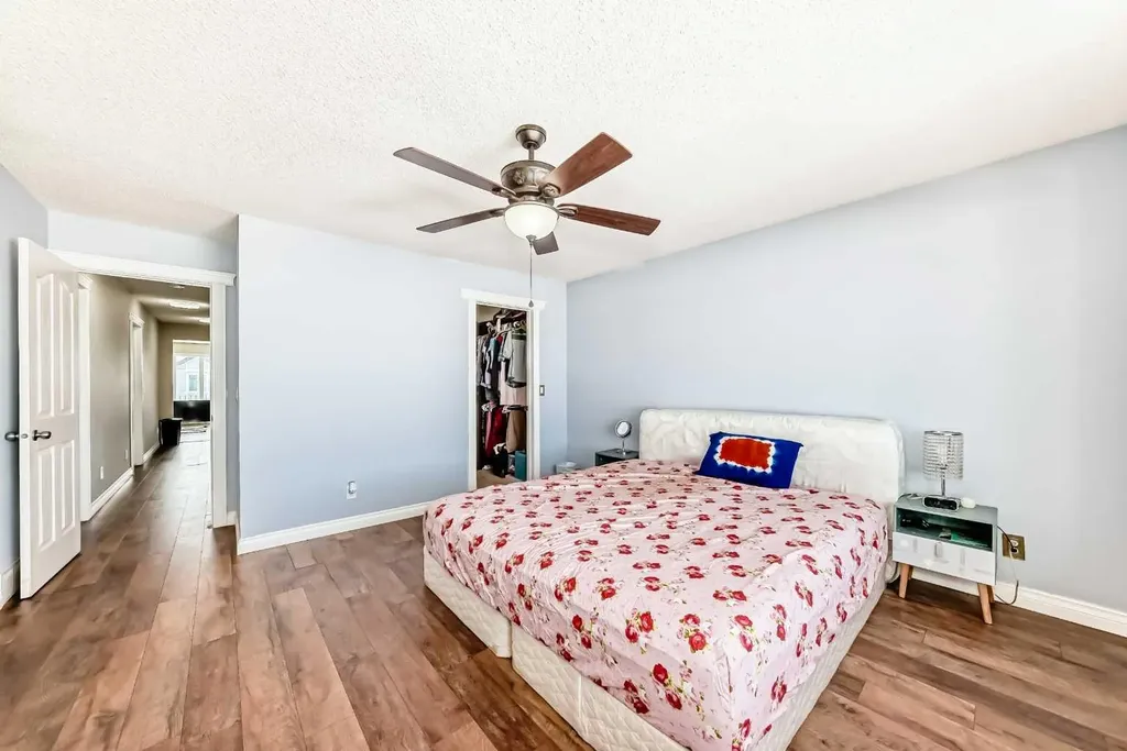 46 Cranford Gardens SE Calgary AB T3M 0W4