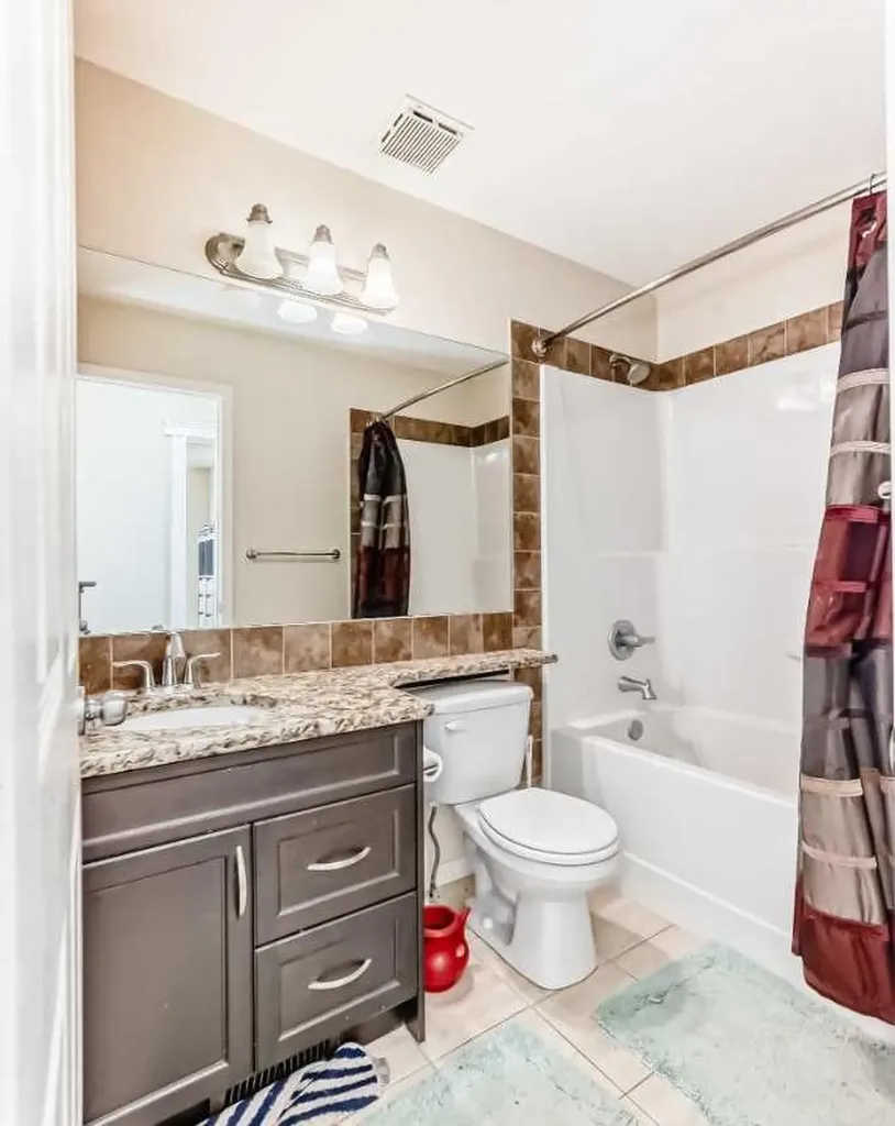 46 Cranford Gardens SE Calgary AB T3M 0W4