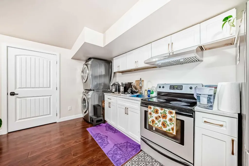 46 Cranford Gardens SE Calgary AB T3M 0W4