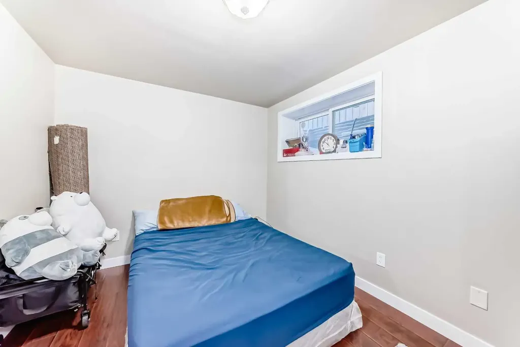 46 Cranford Gardens SE Calgary AB T3M 0W4