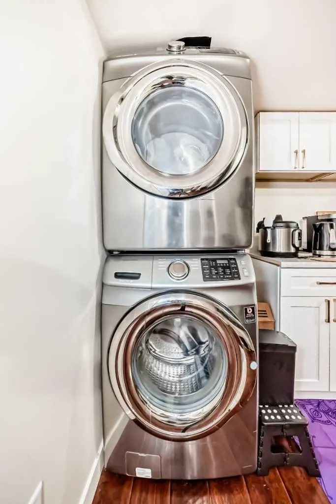 46 Cranford Gardens SE Calgary AB T3M 0W4
