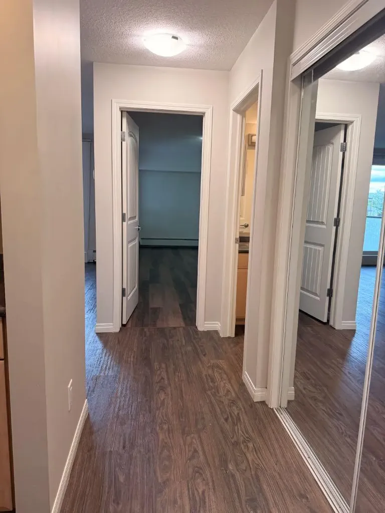 9124 96 Avenue Grande Prairie AB T8X 0A1