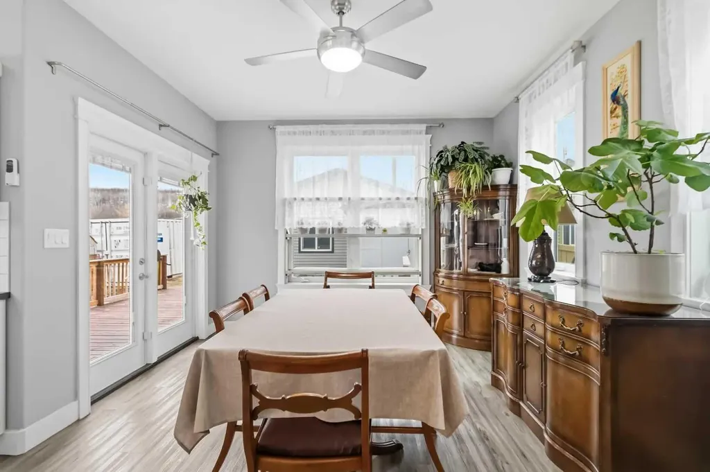 7423 Railway Avenue Fort Mcmurray AB T9H 1B6