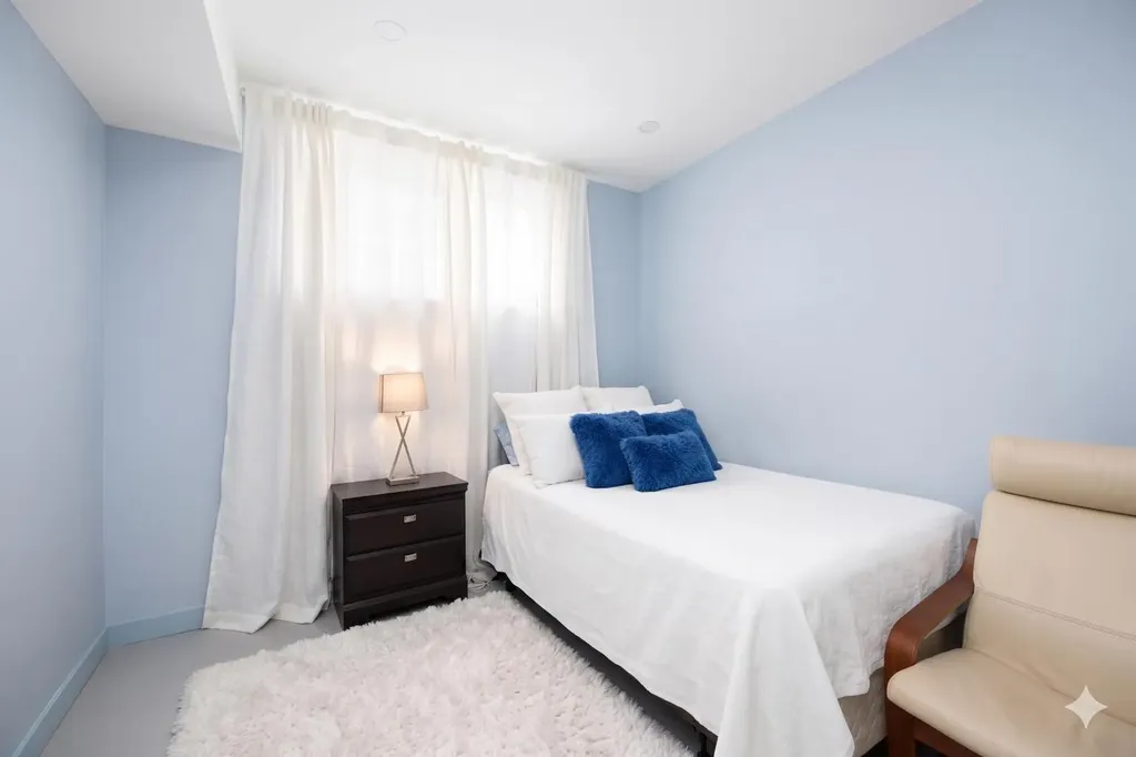 7423 Railway Avenue Fort Mcmurray AB T9H 1B6