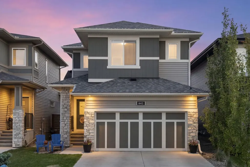 642 Kingsmere Way SE Airdrie AB T4A 0x7