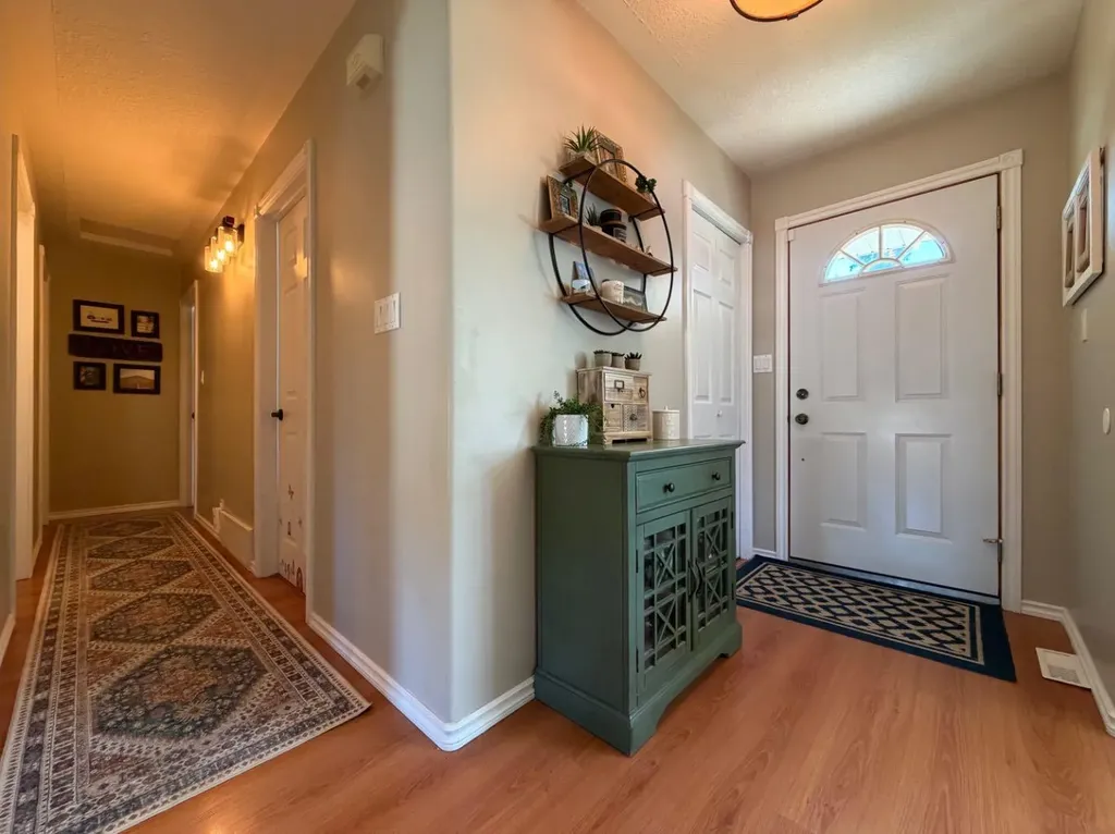 1658 Edson Drive Edson AB T7E 1G7