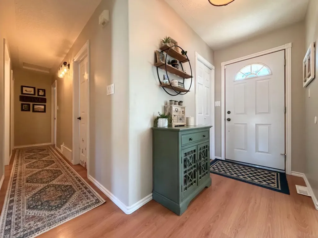 1658 Edson Drive Edson AB T7E 1G7