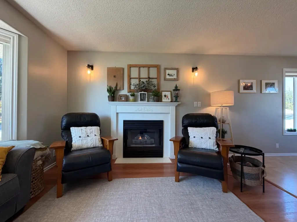 1658 Edson Drive Edson AB T7E 1G7