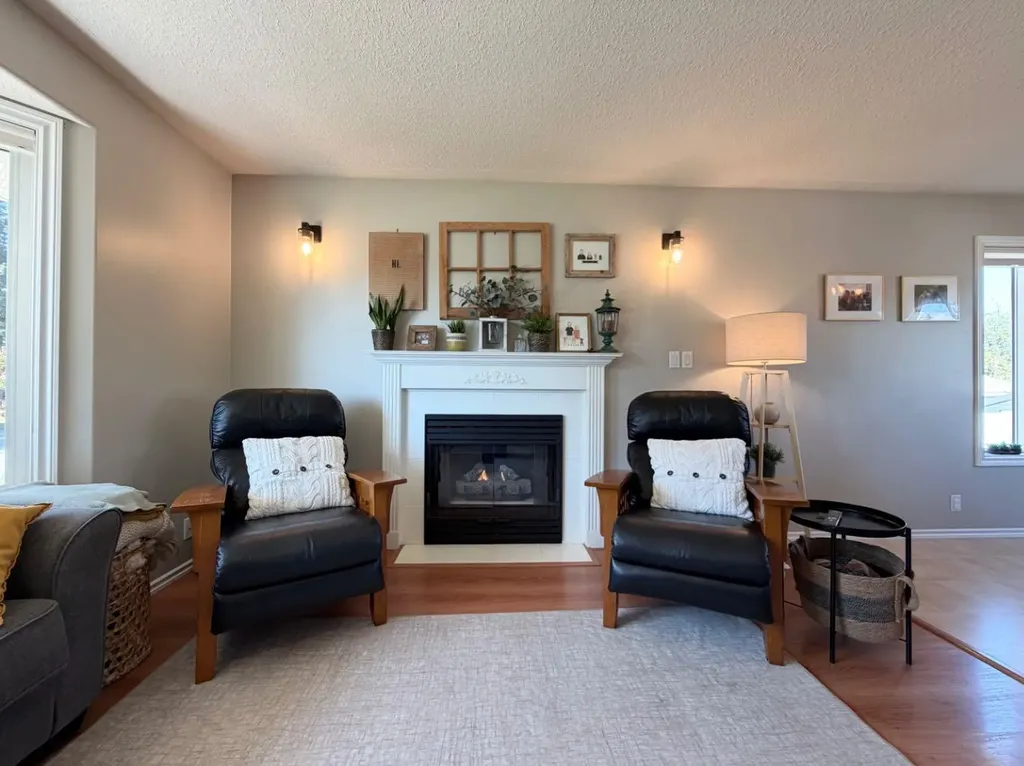 1658 Edson Drive Edson AB T7E 1G7