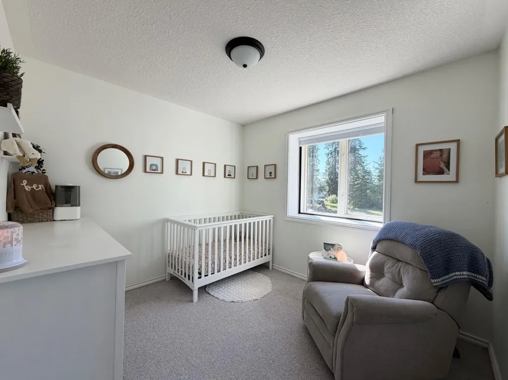 1658 Edson Drive Edson AB T7E 1G7