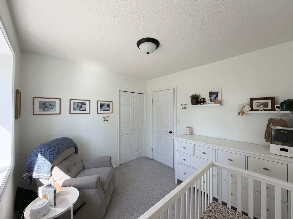 1658 Edson Drive Edson AB T7E 1G7