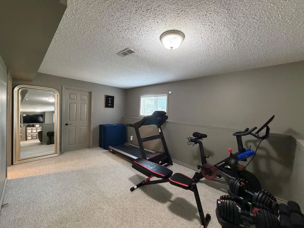 1658 Edson Drive Edson AB T7E 1G7