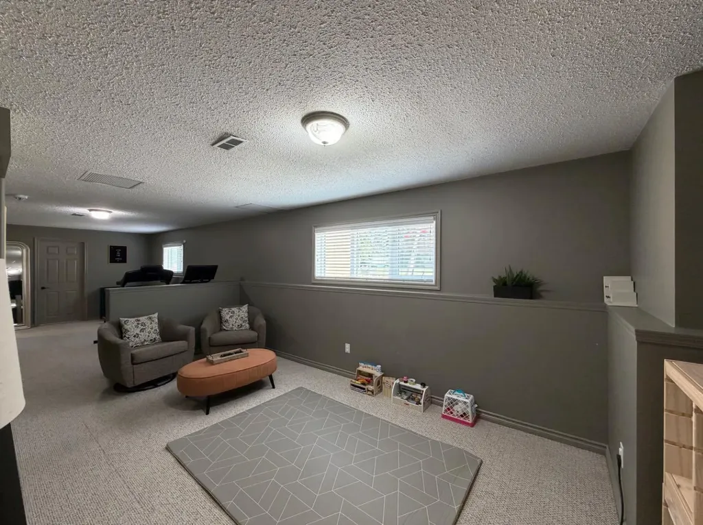 1658 Edson Drive Edson AB T7E 1G7