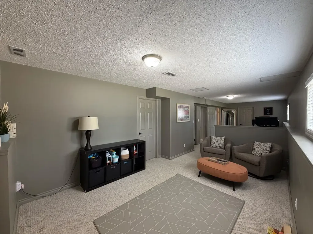 1658 Edson Drive Edson AB T7E 1G7