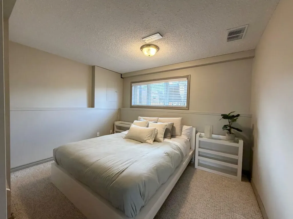 1658 Edson Drive Edson AB T7E 1G7