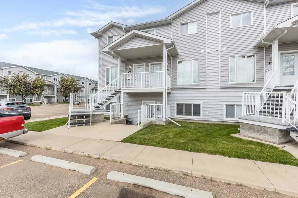 397 Northlands Pointe NE Medicine Hat AB T1C 0C4