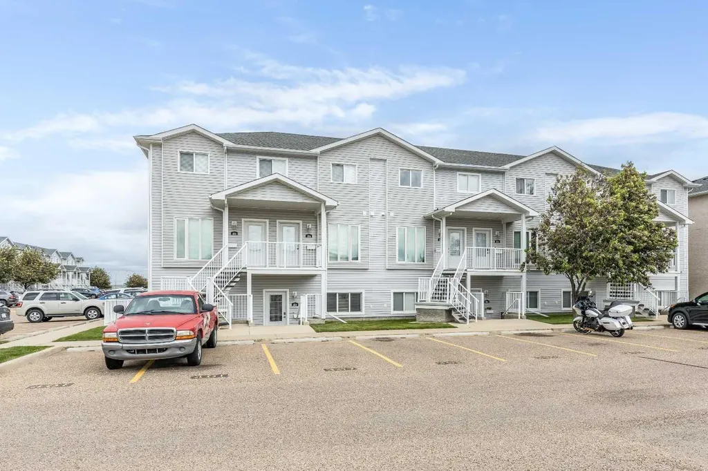 397 Northlands Pointe NE Medicine Hat AB T1C 0C4