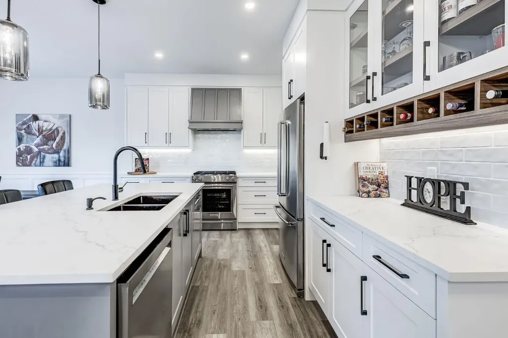 714 Mandalay Link Carstairs AB T0M 0N0