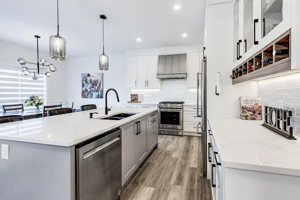 714 Mandalay Link Carstairs AB T0M 0N0