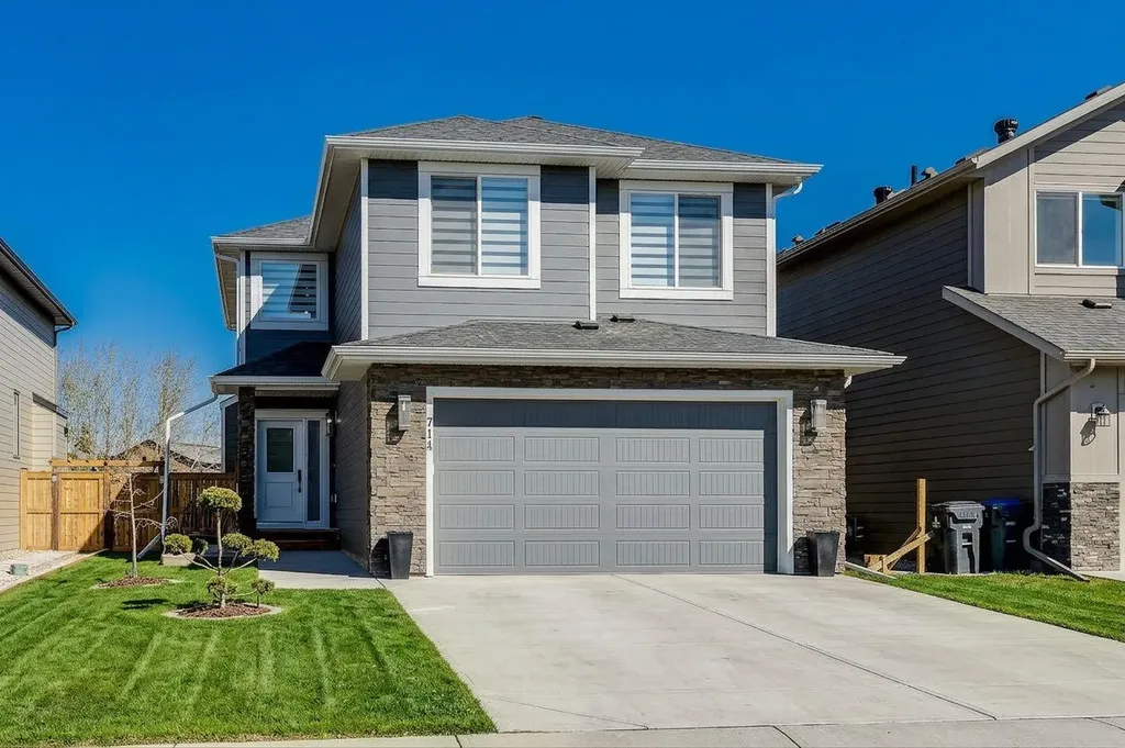 714 Mandalay Link Carstairs AB T0M 0N0